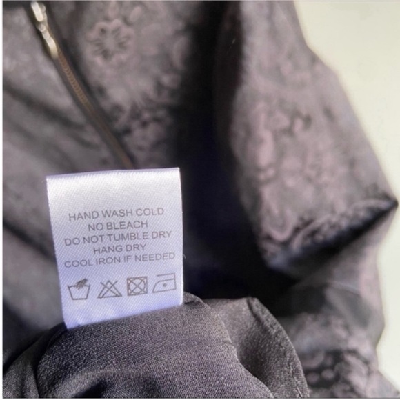 Lovers + Friends Suite Life dress black jacquard floral ruffle - Picture 8 of 10